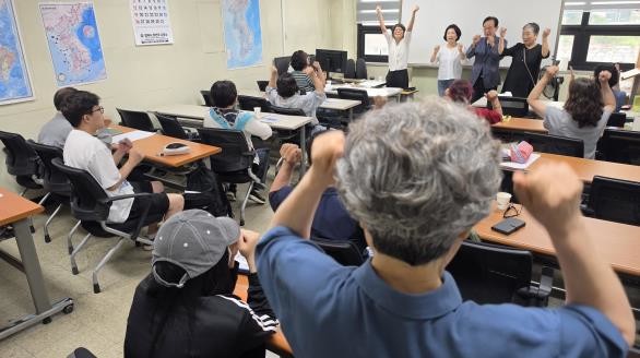 충주열린학교, 꿈을 이룬 선배가 꿈꾸...