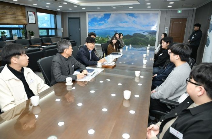 거제시, 청년행정인턴과 소통의 장 마...