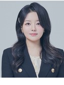 유신애 칼럼니스트